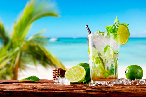 Mojito natural con alcohol y dispensador